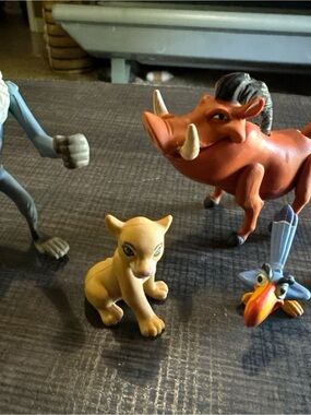 VINTAGE DISNEY LION KING FIGURES 5 Piece Collection